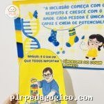 Painel e luva dia da sindrome de down